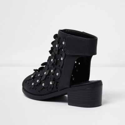Girls black flower laser cut shoe boots